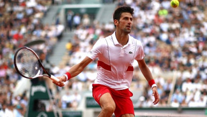 djokovic facing tricky roland garros opener