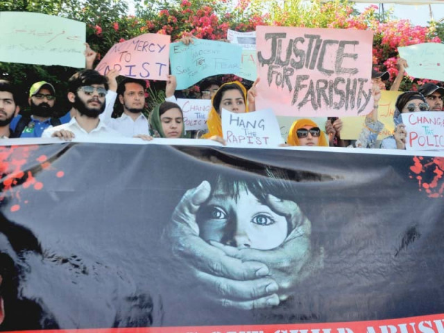 civil society protests against murder of farishta photo express