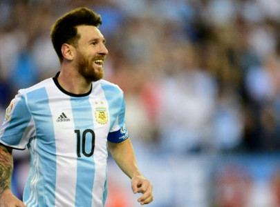 messi receives world cup winning advice from former us president obama messi receives world cup winning advice from former us president obama