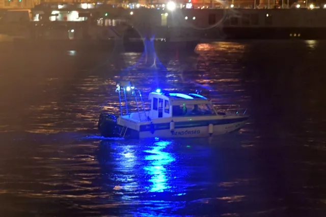police search for survivors after the hungarian 039 hableany 039 mermaid riverboat capsized after a collision on the danube river in budapest photo afp police search for survivors after the hungarian 039 hableany 039 mermaid riverboat capsized after a collision on the danube river in budapest photo afp