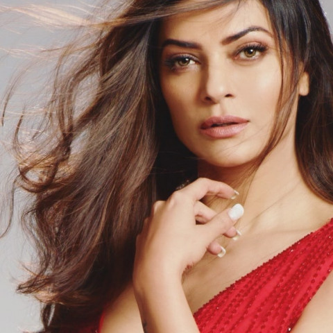 photo instagram sushmita sen photo instagram sushmita sen