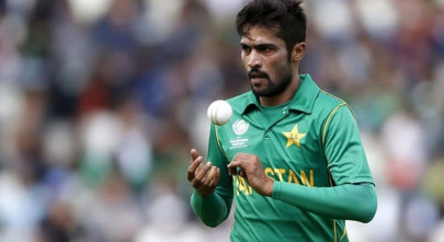 amir available for selection ahead of pakistan s world cup opener