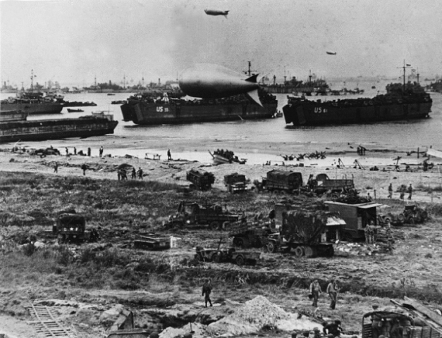 a specialist in transatlantic relations says quot there isn 039 t that same sense of shared destiny which is what you need to land people on a beach together quot photo afp a specialist in transatlantic relations says quot there isn 039 t that same sense of shared destiny which is what you need to land people on a beach together quot photo afp