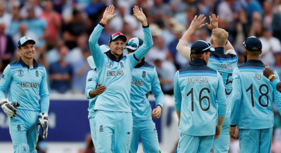 england play down 500 talk as their quicks eye pakistan england play down 500 talk as their quicks eye pakistan