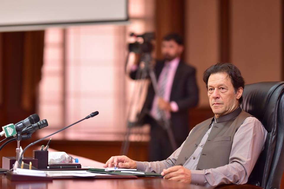pm imran vows to uphold law in matter of judges