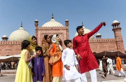 nation celebrates eid ul fitr with traditional fervour nation celebrates eid ul fitr with traditional fervour