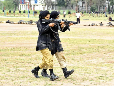 women finding their way in male dominated police women finding their way in male dominated police