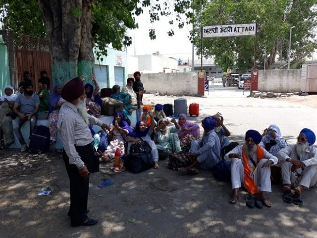 special train arranged by islamabad for sikh pilgrims were not not allowed to enter indian photo express special train arranged by islamabad for sikh pilgrims were not not allowed to enter indian photo express