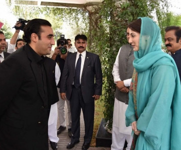 bilawal maryam agree time s up for govt bilawal maryam agree time s up for govt