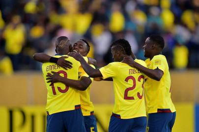 ecuador inspired by cycling champion carapaz for copa