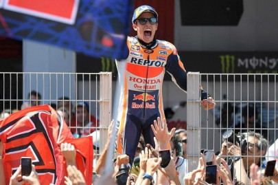 marquez storms to catalan motogp victory marquez storms to catalan motogp victory