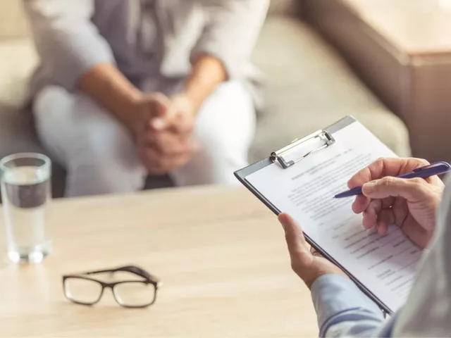 psychiatrist psychologist or psychotherapist who should you reach out to psychiatrist psychologist or psychotherapist who should you reach out to
