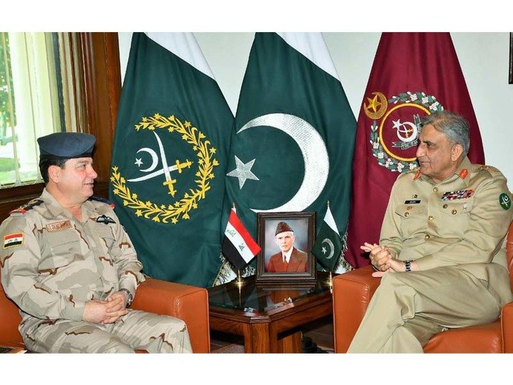 gen qamar meets iraqi official at ghq says islamabad values its brotherly relations with baghdad photo ispr