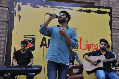 alhamra live provides platform to budding singers alhamra live provides platform to budding singers