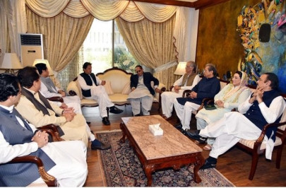 pm agrees to idea of charter of economy pm agrees to idea of charter of economy