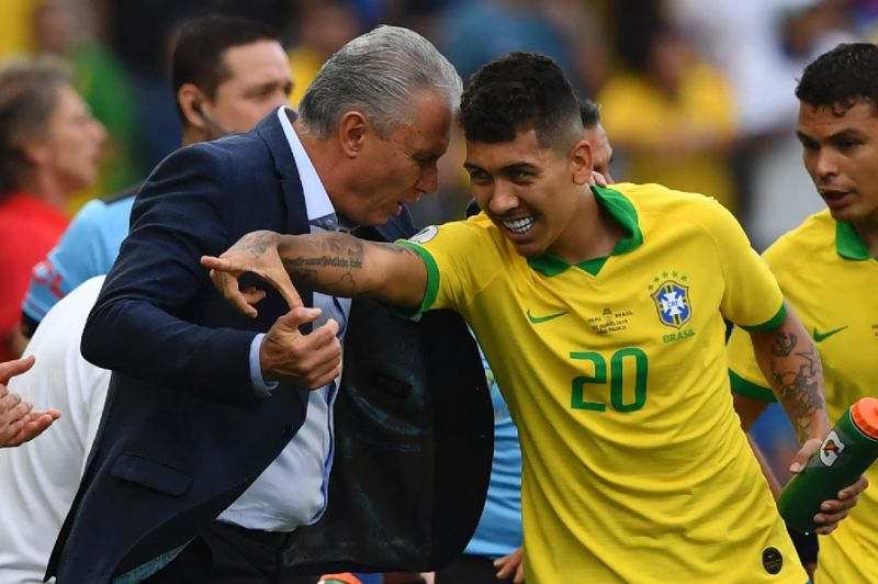 brazil had been jeered by their own fans in their opening two pool matches    a 3 0 win over bolivia and 0 0 draw with venezuela    but it was all cheers in sao paulo as they secured top spot photo afp