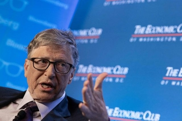 microsoft co founder bill gates said his company could have become the dominant mobile software company if it had not been quot distracted quot during antitrust proceedings photo afp microsoft co founder bill gates said his company could have become the dominant mobile software company if it had not been quot distracted quot during antitrust proceedings photo afp