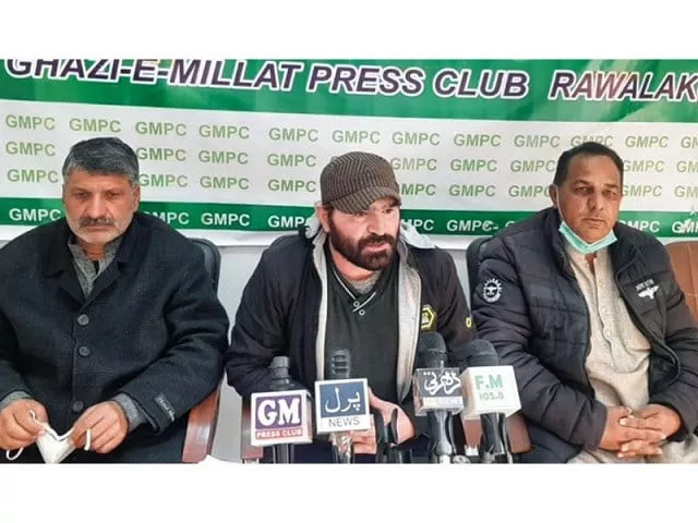 addressing the presser the affectees accused the district administration of failing to protect the graveyard located near lower plate photo express