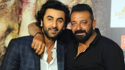 ranbir kapoor can t wait to play the hero against a villainous sanjay dutt in shamshera