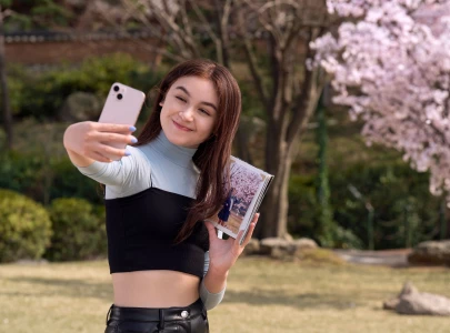 netflix plans second season of xo kitty