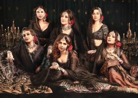 bhansali s heeramandi is all glitter but where s the gold