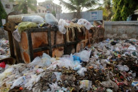 garbage crisis deepens amid protests garbage crisis deepens amid protests