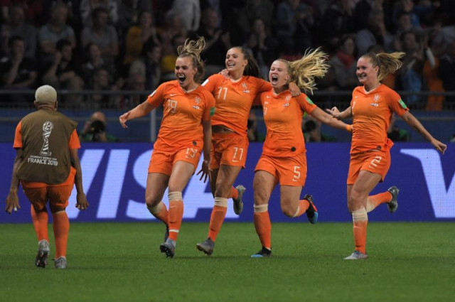 the dutch scraped past japan 2 1 to set up a quarter final on saturday in valenciennes against the italians who had beaten china 2 0 earlier in the day thanks to goals from valentina giacinti and aurora galli photo afp the dutch scraped past japan 2 1 to set up a quarter final on saturday in valenciennes against the italians who had beaten china 2 0 earlier in the day thanks to goals from valentina giacinti and aurora galli photo afp