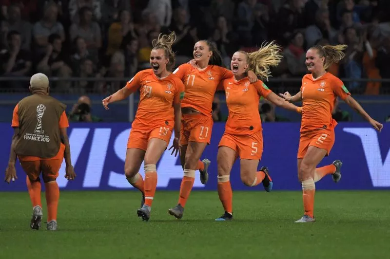 the dutch scraped past japan 2 1 to set up a quarter final on saturday in valenciennes against the italians who had beaten china 2 0 earlier in the day thanks to goals from valentina giacinti and aurora galli photo afp the dutch scraped past japan 2 1 to set up a quarter final on saturday in valenciennes against the italians who had beaten china 2 0 earlier in the day thanks to goals from valentina giacinti and aurora galli photo afp