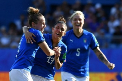 women s world cup 2019 italy brush aside china to seal quarter finals spot