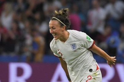 lucy bronze deserves ballon d or says phil neville lucy bronze deserves ballon d or says phil neville