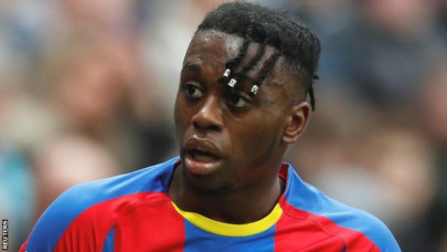 who is man utd s new signing wan bissaka who is man utd s new signing wan bissaka