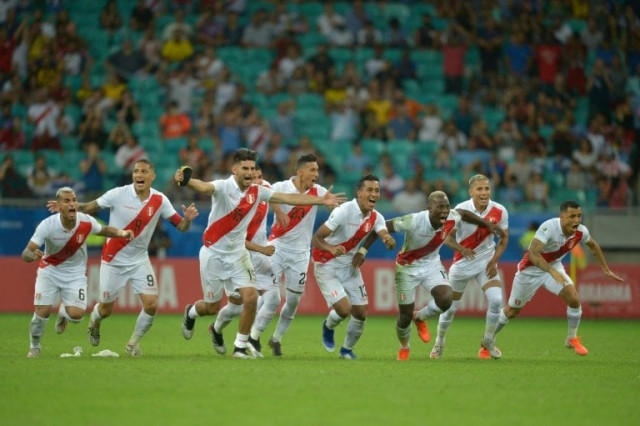 goalkeeper pedro gallese made the crucial spot kick save to deny luis suarez before edison flores netted the decisive penalty following a 0 0 draw in which uruguay had three goals ruled out for offside photo afp