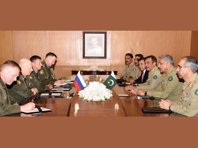 russian military delegation led by army chief gen oleg salyukov calls upon gen qamar at ghq photo ispr russian military delegation led by army chief gen oleg salyukov calls upon gen qamar at ghq photo ispr