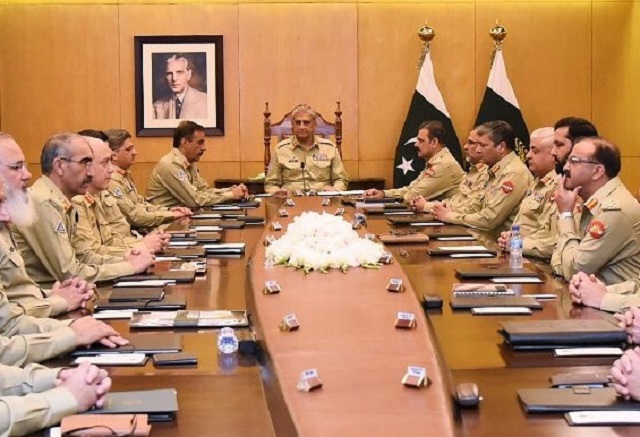 coas briefs commanders about tough economic steps