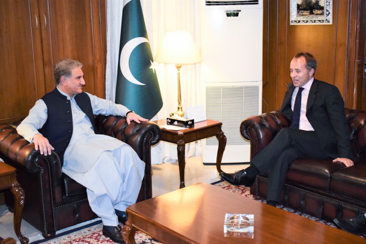 shah mehmood qureshi meets brith high commission thomas drew photo radio pakistan