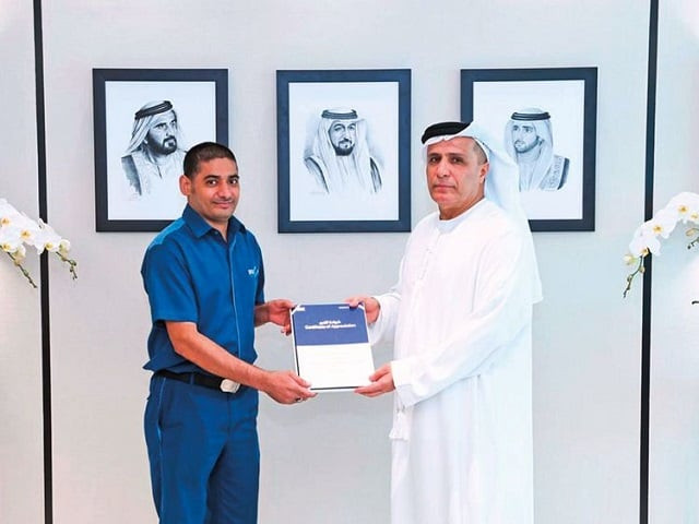 director general and chairman of the board of executive directors of rta mattar al tayer honours taher ali maqbool photo courtesy khaleej times director general and chairman of the board of executive directors of rta mattar al tayer honours taher ali maqbool photo courtesy khaleej times