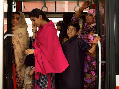 adb approves 235m loan for karachi bus rapid transit