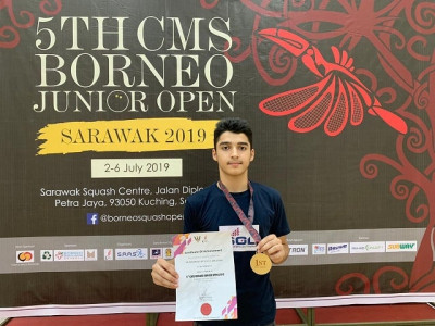 pakistani players triumph at borneo junior open squash tournament pakistani players triumph at borneo junior open squash tournament