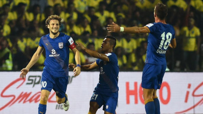 india fa backs super league as domestic turmoil continues