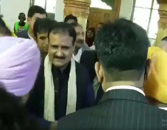cm usman buzadar lays foundation stone of baba guru nanak university in nankana sahib on friday screengrab cm usman buzadar lays foundation stone of baba guru nanak university in nankana sahib on friday screengrab