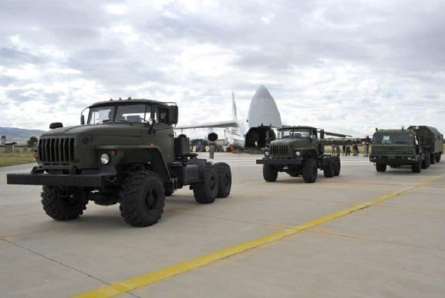 first parts of a russian s 400 missile defense system are seen after unloaded from a russian plane at murted airport known as akinci air base near ankara turkey july 12 2019 photo reuters first parts of a russian s 400 missile defense system are seen after unloaded from a russian plane at murted airport known as akinci air base near ankara turkey july 12 2019 photo reuters