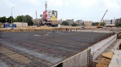 green line still caught up in sindh centre row green line still caught up in sindh centre row