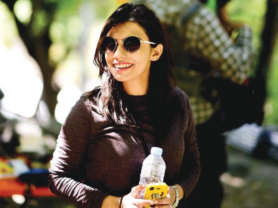 one on one aisha talha farooqui one on one aisha talha farooqui