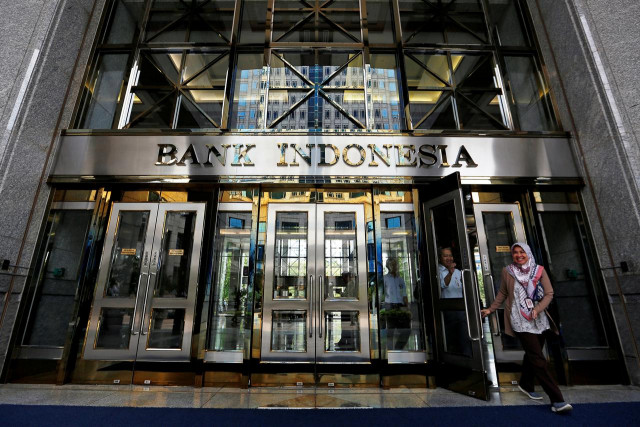bank indonesia trims key lending rate by 25 basis points to 5 75 photo reuters bank indonesia trims key lending rate by 25 basis points to 5 75 photo reuters