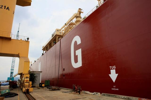 tender for 240 cargoes over 10 years is likely to be worth 5 6 billion photo reuters tender for 240 cargoes over 10 years is likely to be worth 5 6 billion photo reuters