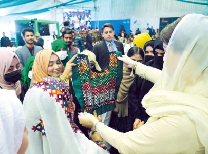 cm intends to give honhaar scholarships in balochistan