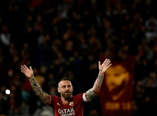 de rossi a world cup winner with italy in 2006 spent his entire senior career with roma making 615 appearances and scoring 63 goals in all competitions photo afp
