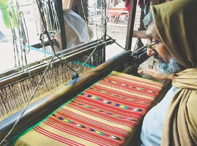 makhdoom pur s khaddar legacy faces modern decline