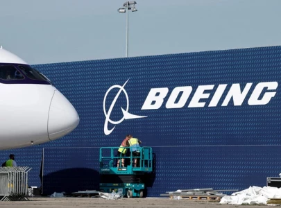 boeing shrugs off me war impact maintains forecast boeing shrugs off me war impact maintains forecast