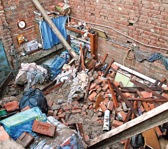 heavy weather 5 killed in house collapses as monsoon strikes